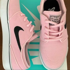 Nike Shoes - Stefan Janoski Nike Shoes - Stefan Janoski